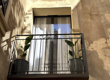 Chambre 1 balcon le Spacieux location saisonnière Aix-en-Provence