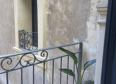 Chambre 1 le balcon le Spacieux location saisonnière Aix-en-Provence