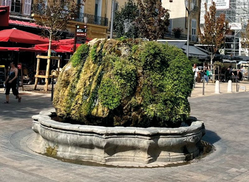 Les fontaines d'Aix en Provence - un voyage en Provence